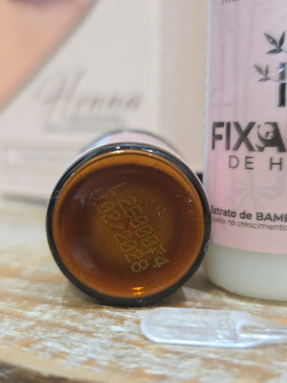 NIP | Menela Henna Professional Eyebrow Tint | Castanho Claro